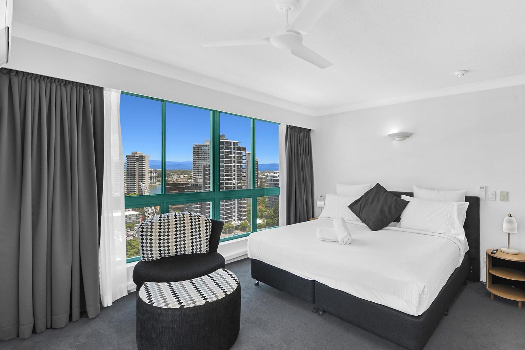 Crown Tower By Serain Residences Gold Coast Buitenkant foto