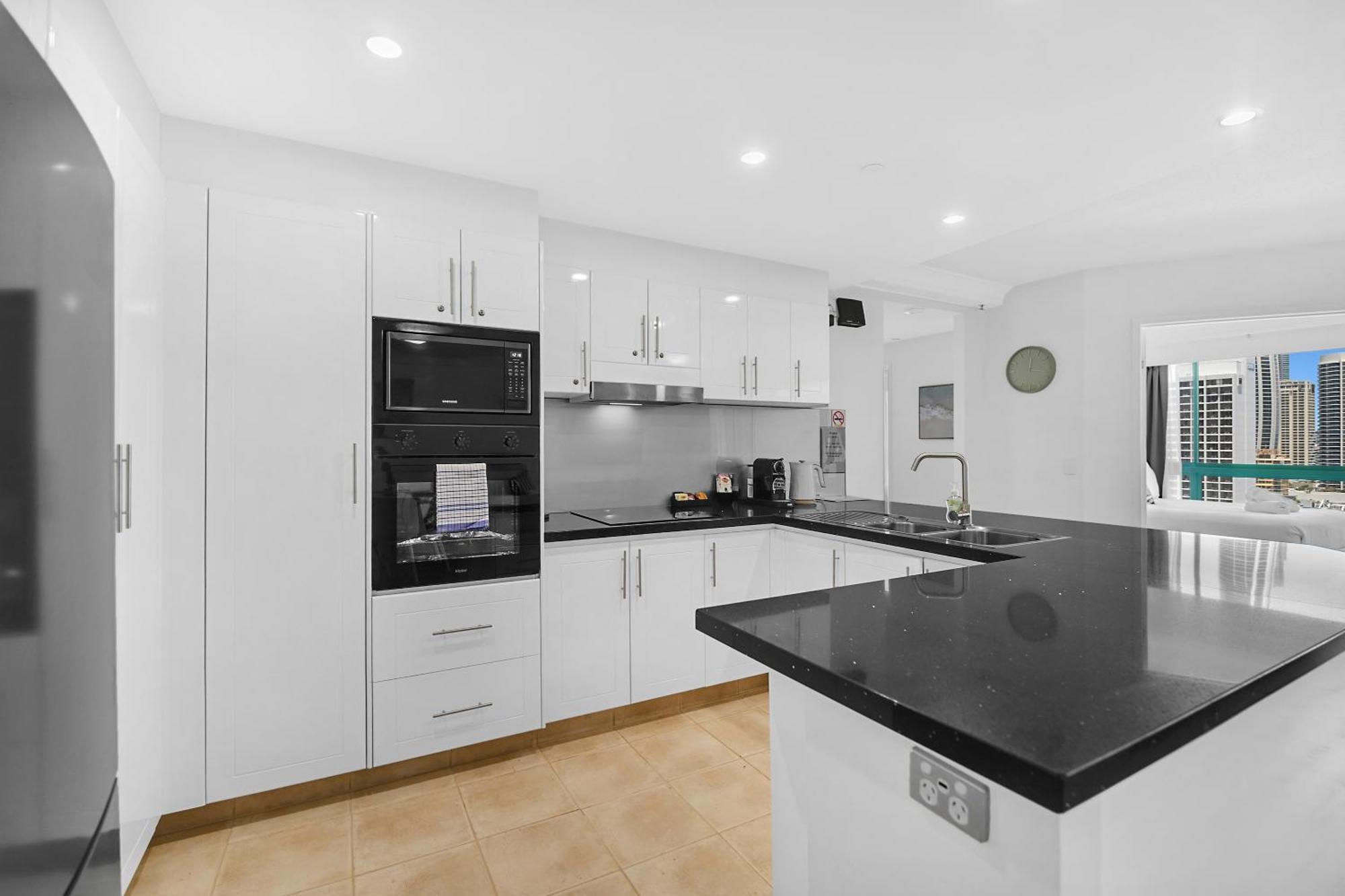 Crown Tower By Serain Residences Gold Coast Buitenkant foto
